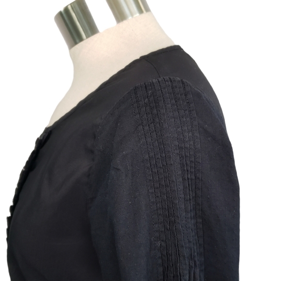 Gap black eyelet long sleeve popover top size XS - Picture 4 of 10